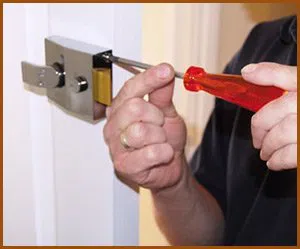 Interstate Locksmith Shop Chicago, IL 312-601-7605 - 13-lock-replace