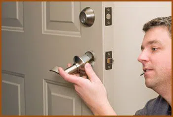 Interstate Locksmith Shop Chicago, IL 312-601-7605 - 6-lock-repair